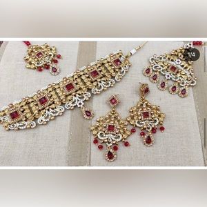 FOUR PIECE BRIDAL CHOKER SET